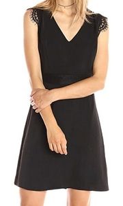 Paris Sunday Women's Lace Cap Sleeve A-line Dress